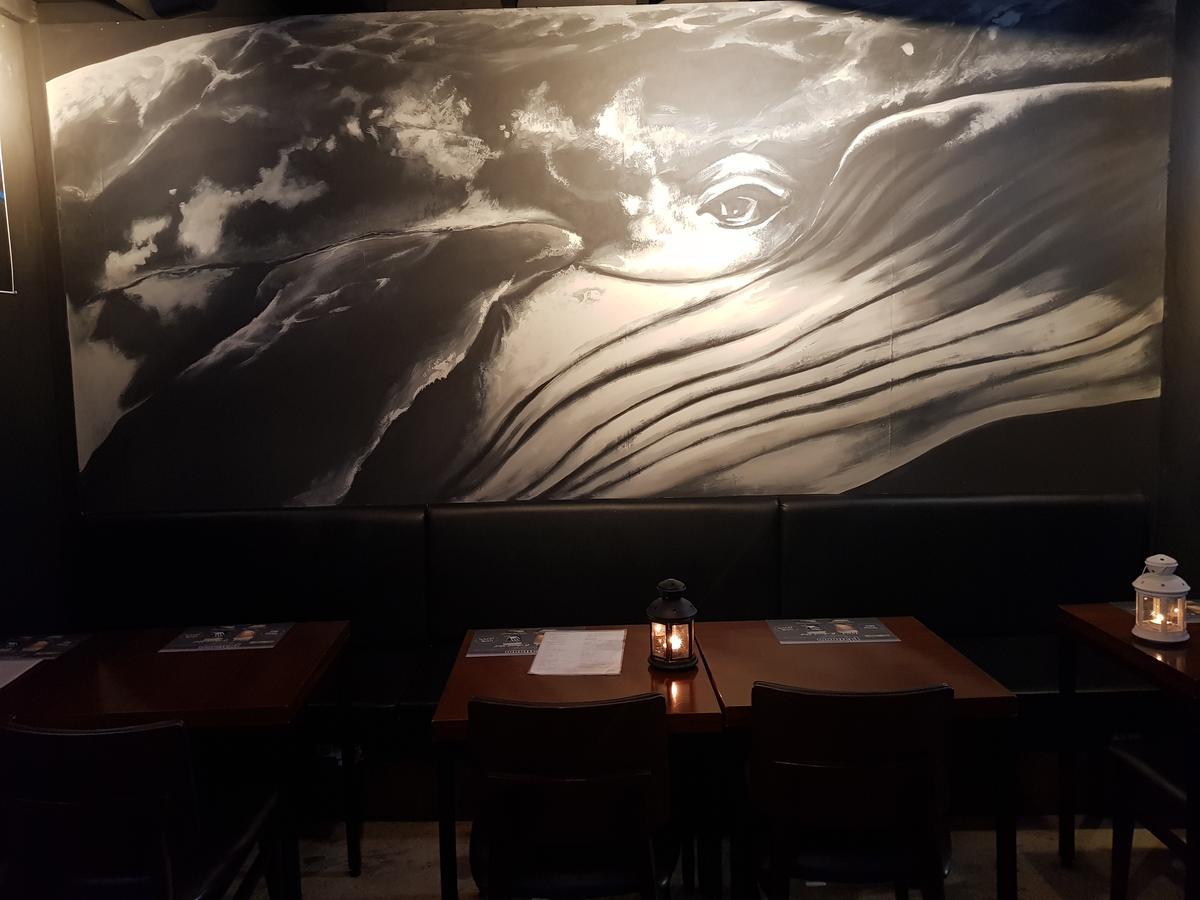 Jinho'S Black Whale Guest House & Bar Сеул Екстериор снимка